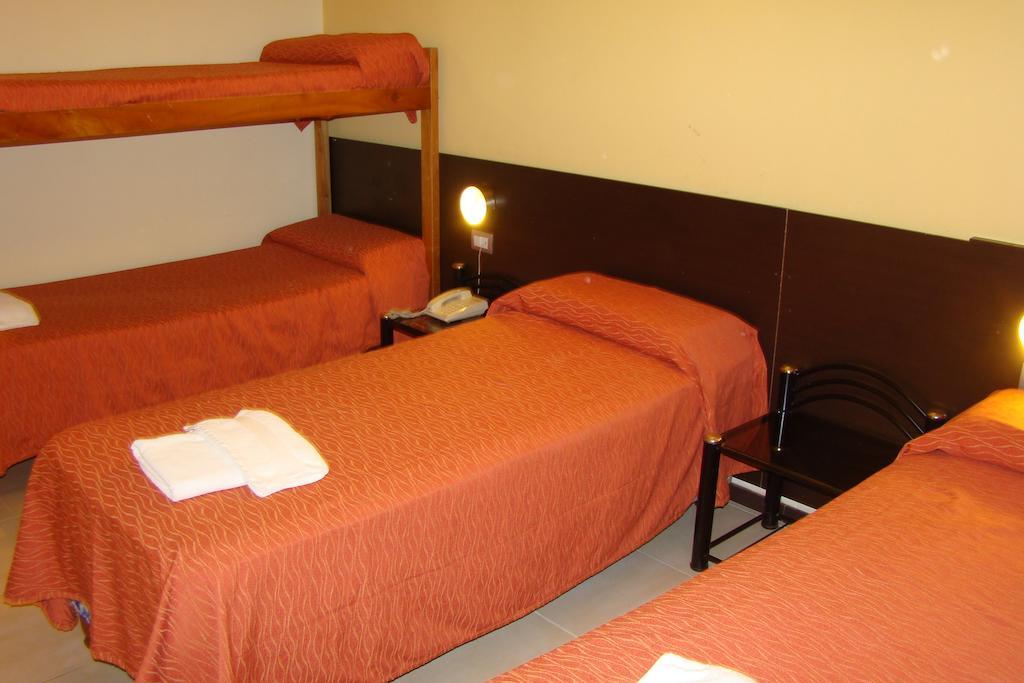 Hotel Temu Villa Carlos Paz Zimmer foto